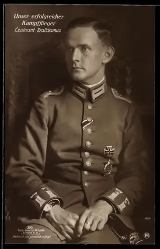 Foto-AK Sanke Nr. 390: Kampfflieger Leutnant Baldamus