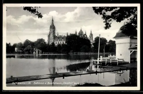 AK Schwerin i. M., Schloss vom Bootshaus Obotrit aus