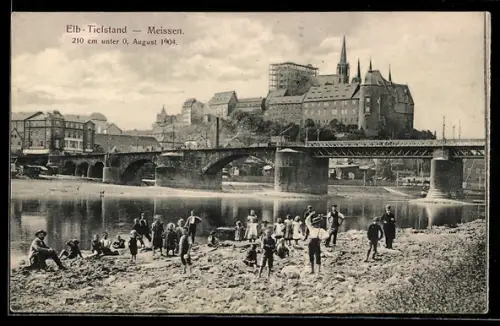 AK Meissen, Elb-Tiefstand im August 1904, Blick auf die Albrechtsburg