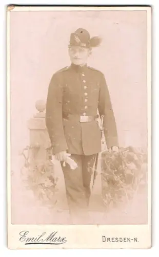 Fotografie Emil Marx, Dresden, Königsbrückerstr. 71, Soldat vom Schützen-Regiment (Kgl. Sächs.) Nr. 108 in Uniform