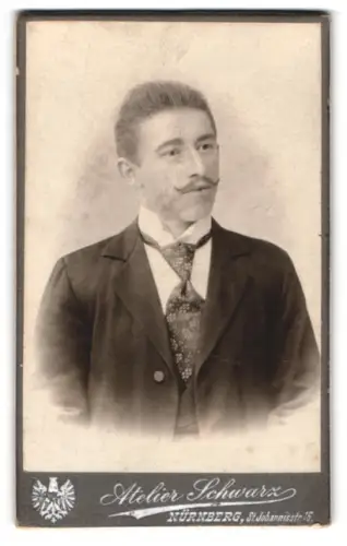 Fotografie Atelier Schwarz, Nürnberg, St. Johannisstr. 16, Porträt des Herrn Otto Feistle