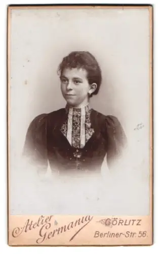 Fotografie Atelier Germania, Görlitz, Berliner-Str. 56, Porträt einer jungen Frau