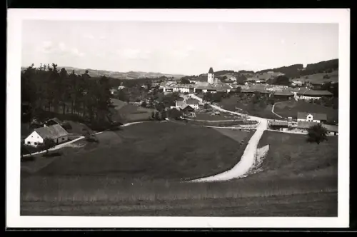 Foto-AK Lasberg, Panorama mit Ort u. Landstrassen