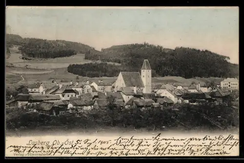 AK Lasberg /Ob. Öst., Ortspanorama mit Kirche aus der Vogelschau