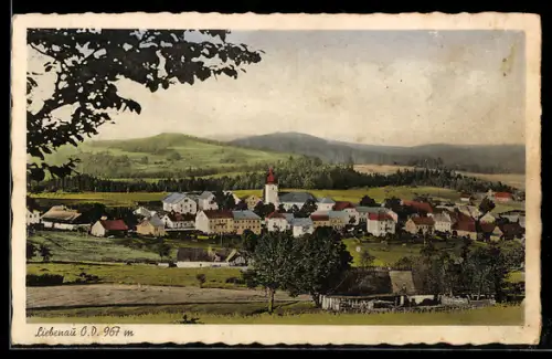AK Liebenau /O. D., Panorama mit Dorf und Kirche