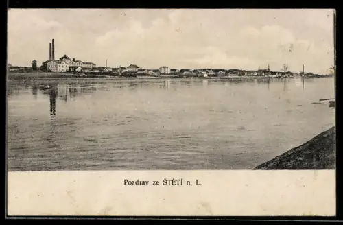 AK Steti n. L., Blick über den Fluss nach dem Ort