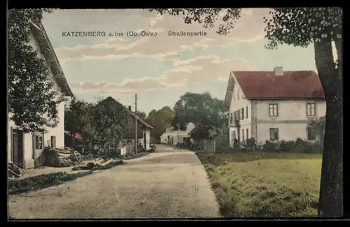 AK Kirchdorf am Inn, Katzenberg, Strassenpartie mit Wohnhäusern