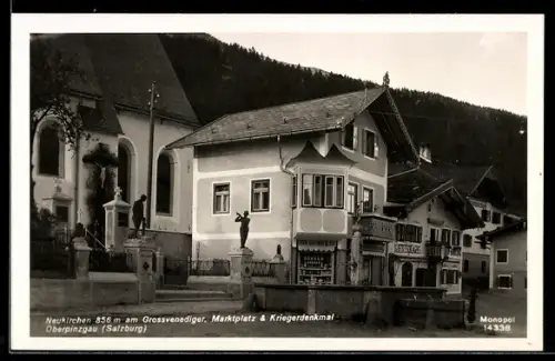 AK Neukirchen /Oberpinzgau, Marktplatz und Kriegerdenkmal