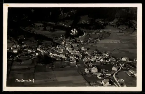 AK Mauterndorf, Gesamtansicht, Luftaufnahme mit Schloss