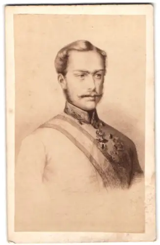 Fotografie unbekannter Fotograf und Ort, Porträt Kaiser Franz Joseph I. v. Österreich Uniform, nach einem Gemälde