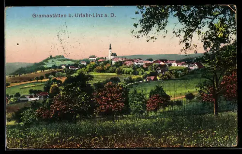 AK Gramastetten b. Linz, Ortspanorama mit Kirche