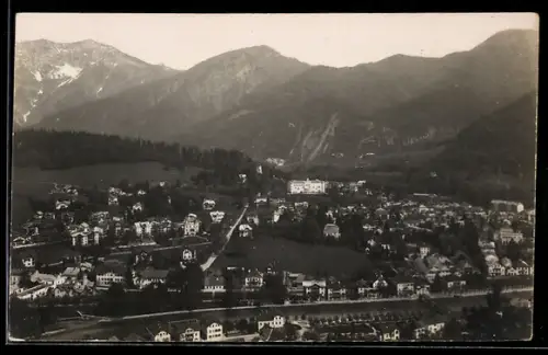 AK Bad Ischl, Ortsansicht mit Bergpanorama aus der Vogelschau