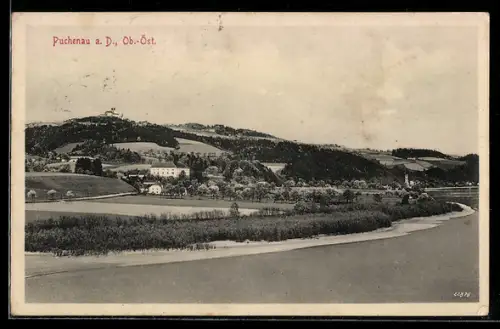 AK Puchenau a. D., Donauufer mit Ortschaft und Hügelpanorama