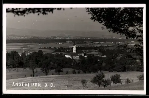 AK Ansfelden /O.D., Panorama mit Kirche