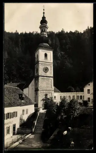 AK Lauffen, Kirche mit Zwiebelturm und Treppenaufgang
