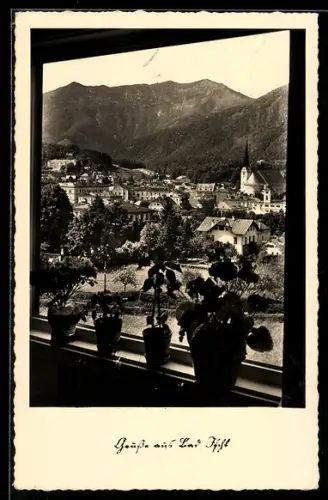 AK Bad Ischl, Blick aus dem Fenster, Kirche und Bergpanorama