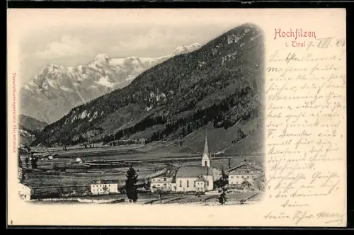 AK Hochfilzen i. Tirol, Dorf mit Kirche und Bergpanorama