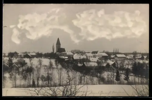 AK Kirchham, Teilansicht mit Kirche im Winter