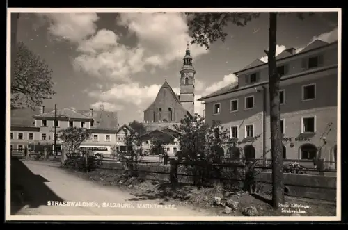 AK Strasswalchen /Salzburg, Marktplatz