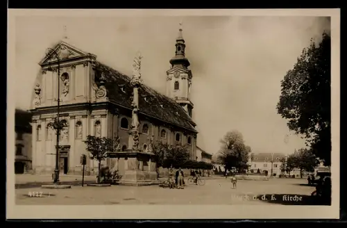 AK Bruck a. d. Leitha, Blick zur Kirche
