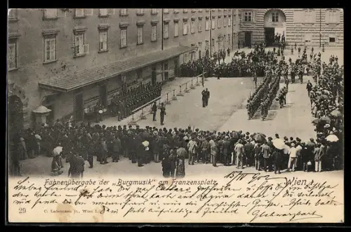 AK Wien, Fahnenübergabe der Burgmusik am Franzensplatz