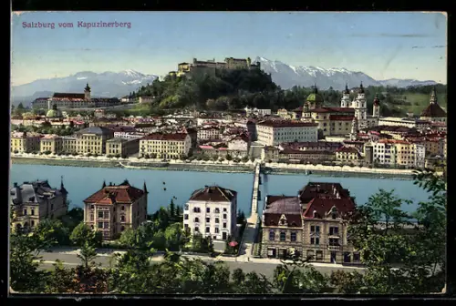 AK Salzburg, Panorama vom Kapuzinerberg mit Festung Hohensalzburg, Salzach und Brücke