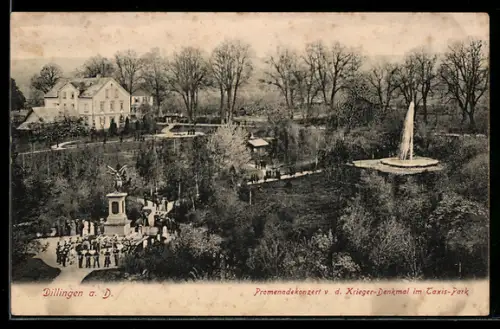 AK Dillingen a. D., Promenadenkonzert vor dem Krieger-Denkmal im Taxis-Park, Brunnen