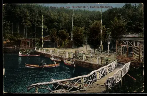AK Gohlis-Niederau, Gasthaus Buschmühle, Holzbrücke mit Ruderbooten