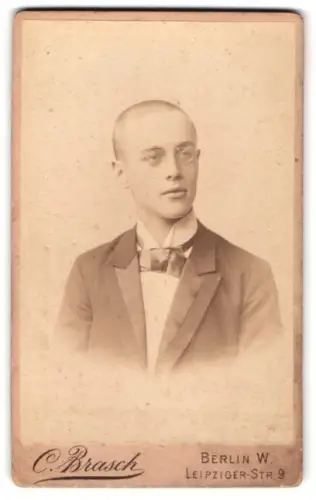 Fotografie C. Brasch, Berlin, Leipziger Strasse 9, Porträt des Herrn Otto Schmidt, 1891
