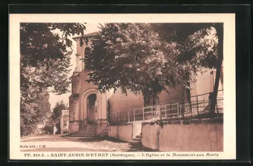 AK Saint-Aubin-D`Eymet, L`Eglise et le Monument aux Morts