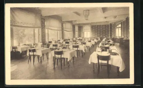 AK Trégastel, Armoric-Hotel, La Salle à manger