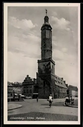 AK Löwenberg i. Schles., Blick zum Rathaus