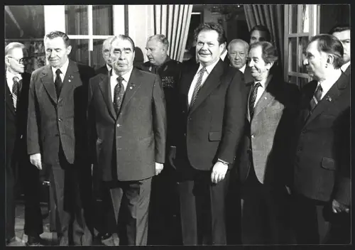 Fotografie DKP-Chef Herbert Mies und Leonid Breschnew, 1981