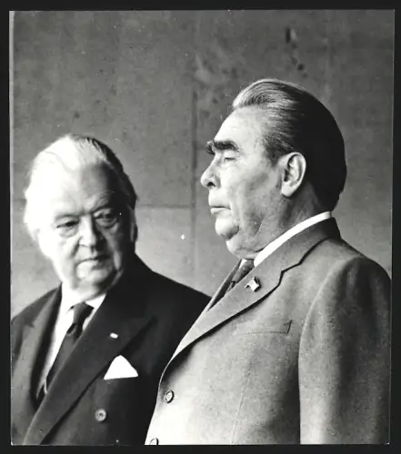Fotografie Lord Killian der IOC-Präsident mit Leonid Breschnew zur Eröffnung der XXII. Olympiade, 1980 in Moskau