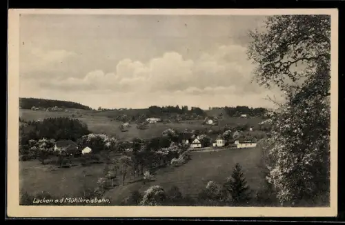 AK Feldkirchen an der Donau, Lacken a. d. Mühlkreisbahn, Gesamtansicht mit Umgebung
