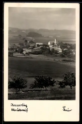 AK Herzogsdorf /Oberösterreich, Neusserling, Ortsansicht mit Umgebung
