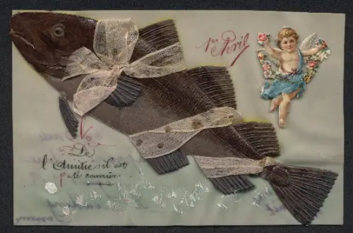Zelluloid-AK Fisch mit Schleife und kleinem Engel, 1. April