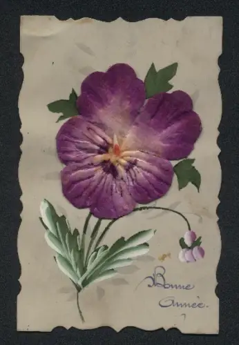 Zelluloid-AK Violettes Stiefmütterchen mit Neujahrsgruss