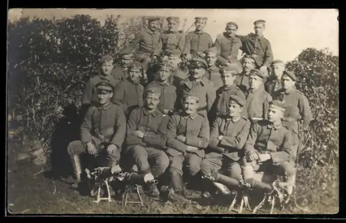 AK Infanterie Soldaten mit MG 08, Maschienengewehr