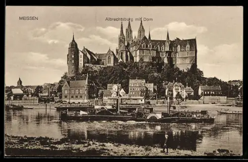 AK Meissen an der Elbe, Raddampfer vor Albrechtsburg mit Dom