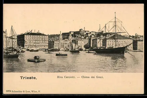 AK Trieste, Riva Carciotti, Chiesa dei Greci con navi e barche nel porto