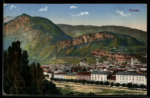 AK Trento, Vista panoramica della città e delle montagne circostanti