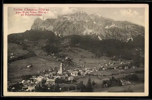 AK Cortina d`Ampezzo, Blick gegen Monte Tofana mit Dolomitenstrasse