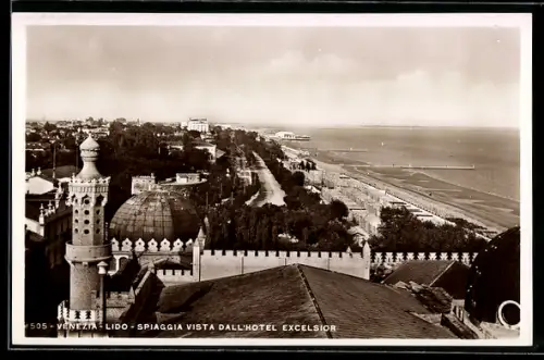 AK Venezia-Lido, Spiaggia vista dall`Hotel Excelsior