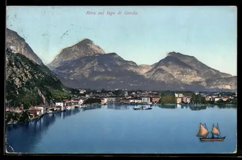 AK Riva, Lago di Garda, Ortschaft mit Bergen