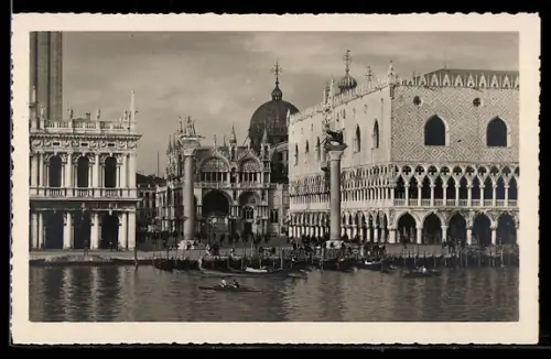AK Venezia, Palazzo Ducale, Piazzetta vista dalla Laguna