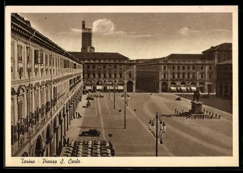 AK Torino, Piazza S. Carlo con vista sulla statua e edifici storici