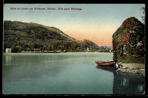 AK Loretto am Wörthersee, Uferpartie mit Boot, Blick gegen Maiernigg