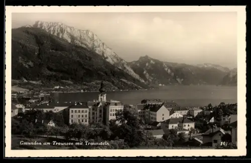 AK Gmunden am Traunsee, Ort mit See u. Traunstein