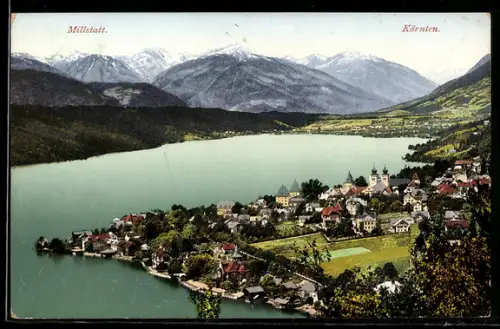 AK Millstatt /Kärnten, Gesamtansicht mit See und Gebirgspanorama